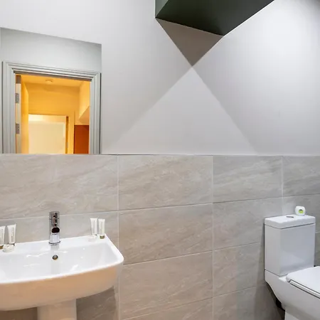 公寓 The Centenary, Centre