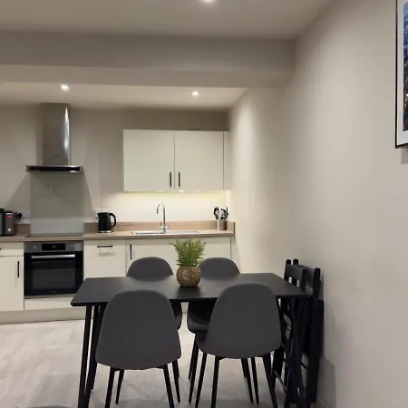 The Centenary, Centre 公寓