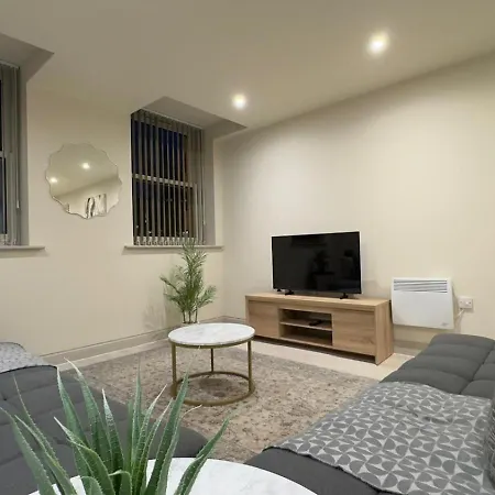 The Centenary, Centre * 利兹