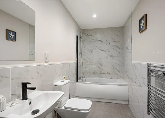 The Centenary, Centre Apartment Leeds (West Yorkshire)